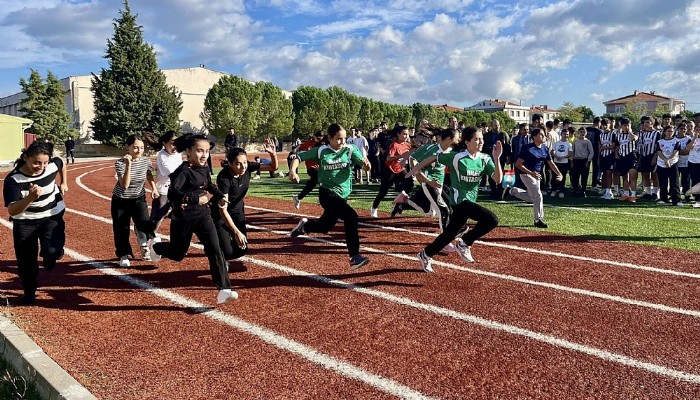 Cumhuriyet Koşusu büyük bir coşkuyla gerçekleşti.