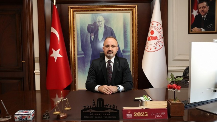 BÜLENT TURAN’DAN POLİS TEŞKİLATINA ANLAMLI MESAJ