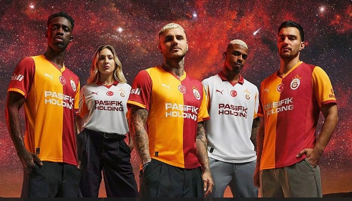 Galatasaray’ın Yeni Sezon Forması Taraftarın Beğenisine Sunuldu