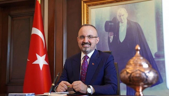 Bülent Turan Tartıyı adaletle, işini aşkla, ticareti ahlâkla yapan tüm esnaflarımızın, tüccarlarımızın, üreticilerimizin Ahilik Haftası kutlu olsun.