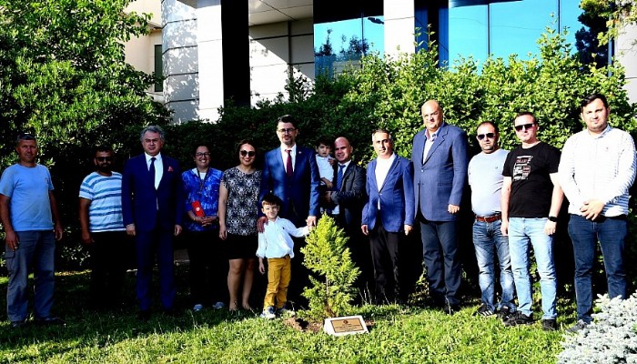 ÇOMÜ Rektörlükte Günün Anısına Fidan Dikimi Gerçekleşti