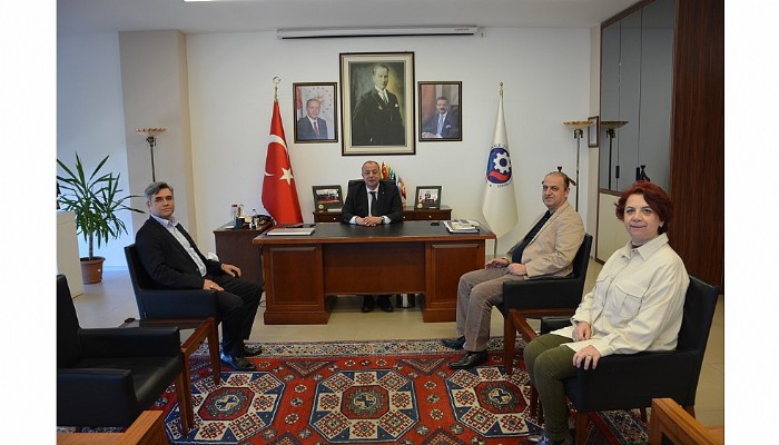 Medical Park Çanakkale Hastanesi Yöneticilerinden Başkan Semizoğlu’na Ziyaret