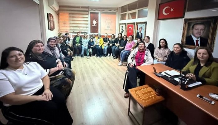 AK Parti Bayramiç İlçe Kadın Kolları’ndan Birlik ve Dayanışma Mesajı! 