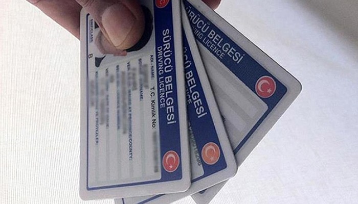 12 bin 978 liralık cezayla bitmiyor. Eski ehliyet ile kaza yapana ödeme yok!