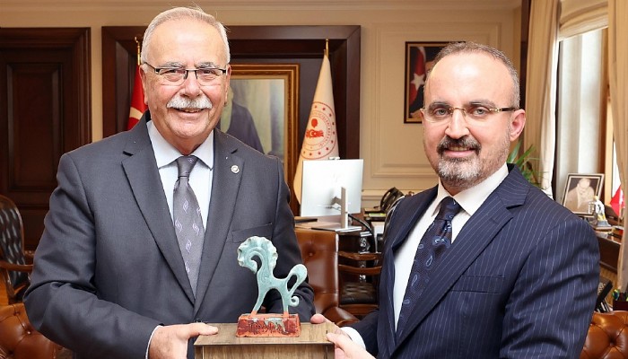 İçişleri Bakan Yardımcısı Bülent Turan'ı veda ziyaretlerine çıkan Ülgür Gökhan ziyaret etti.