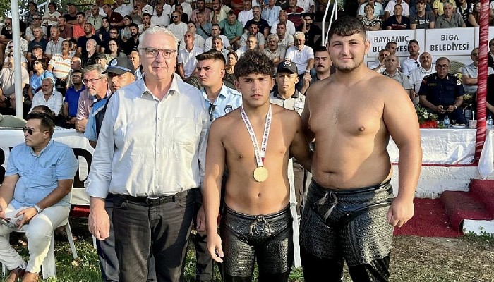 Başkan Hasan Cem Atılgan, 671. Çardak Güreşleri’ne katıldı!