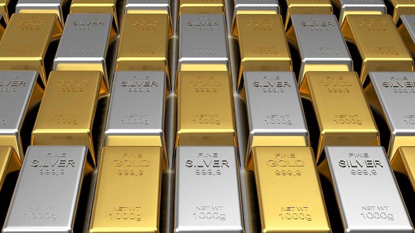 Altın ve gümüş sert düştü, petrol fırladı! Piyasaların altı üstüne geldi