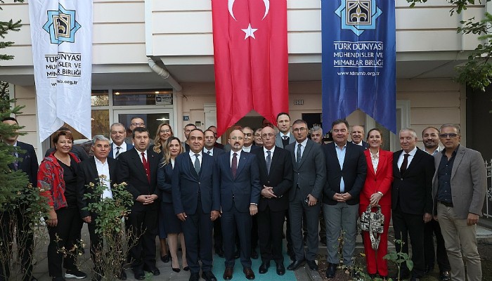İçişleri Bakan Yardımcısı Bülent Turan Kıbrıs bize tarihin emanetidir.