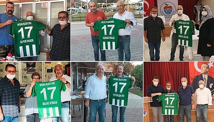 Bayramiç Belediyespor, Forma Dağıtıyor
