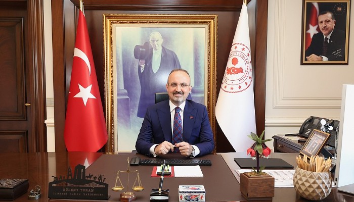 Aziz Milletimizin ve tüm İslâm Alemi’nin Kurban Bayramı’nı tebrik ediyorum.