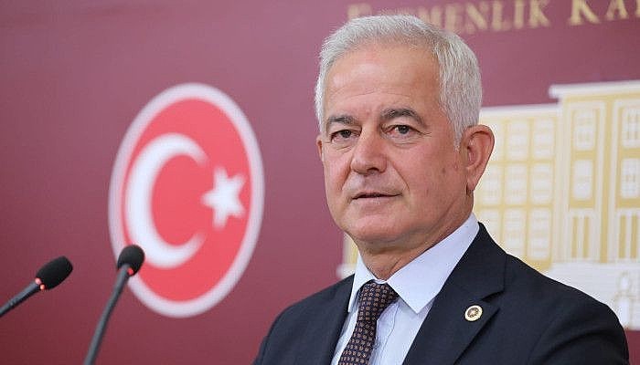 CHP’li Güneşhan: “Gençlik, Cumhuriyetin yılmaz bekçileridir”