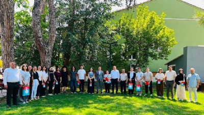 Bayramiç’te LGS ve YKS’de Dereceye Giren Öğrencilere Plaket