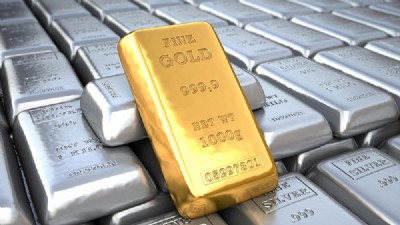 Altın ve gümüş yatırımcısı beklemede, düşüş devam ediyor