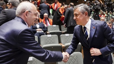 ÖZGÜR ÖZEL’DEN KILIÇDAROĞLU’NA ÇOK SERT SÖZLER: “GÖNLÜMDE TOPLU İĞNE BAŞI KADAR YERİ KALMADI”