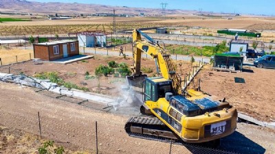 TARIM ARAZİLERİNDE KAÇAK YAPILAŞMAYA DARBE