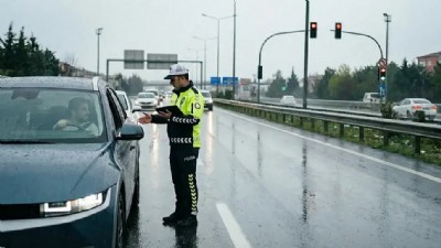 Trafikte hız kuralları sil baştan! '9 kademeli ceza sistemi'