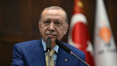 AK Parti'de 4 il başkanı görevden alındı