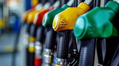 Akaryakıtta bugün indirim yarın da artış var 